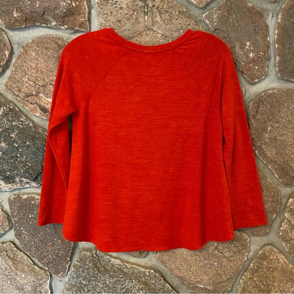 Old Navy Red long sleeved flowy top - Picture 3 of 4